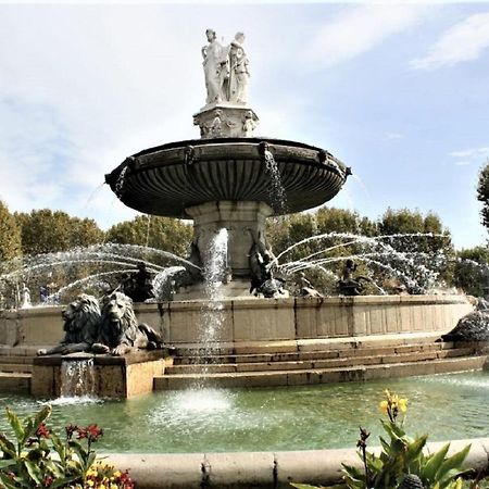 Augustins Fountain Studio: Cozy Historic Aix Center Retreat Aix-en-Provence Exterior photo