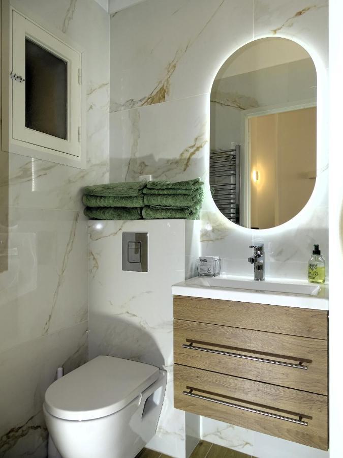 Augustins Fountain Studio: Cozy Historic Aix Center Retreat Aix-en-Provence Exterior photo